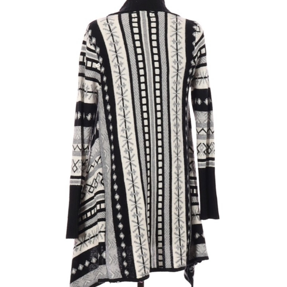 Cardigan - Picture 2 of 2